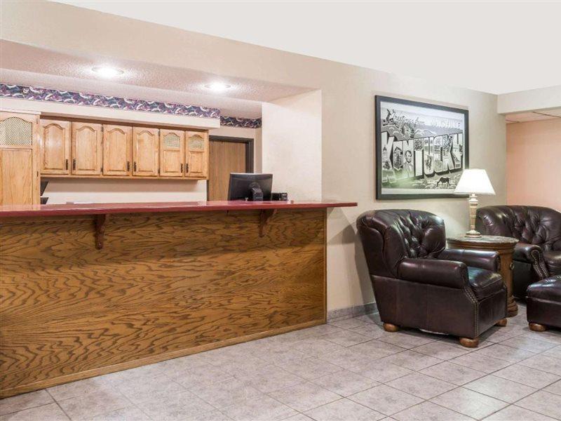 Super 8 By Wyndham Maysville Ky מראה חיצוני תמונה