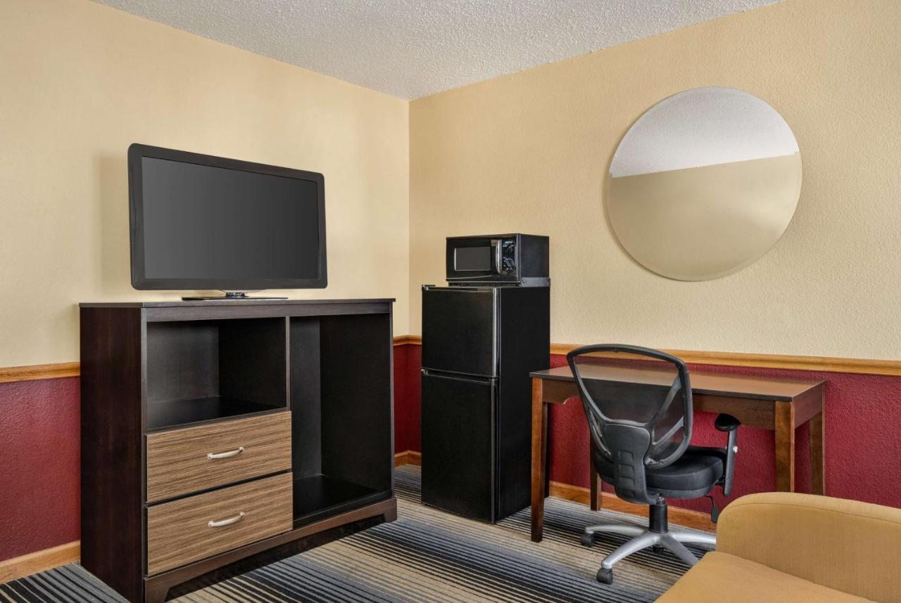 Super 8 By Wyndham Maysville Ky מראה חיצוני תמונה
