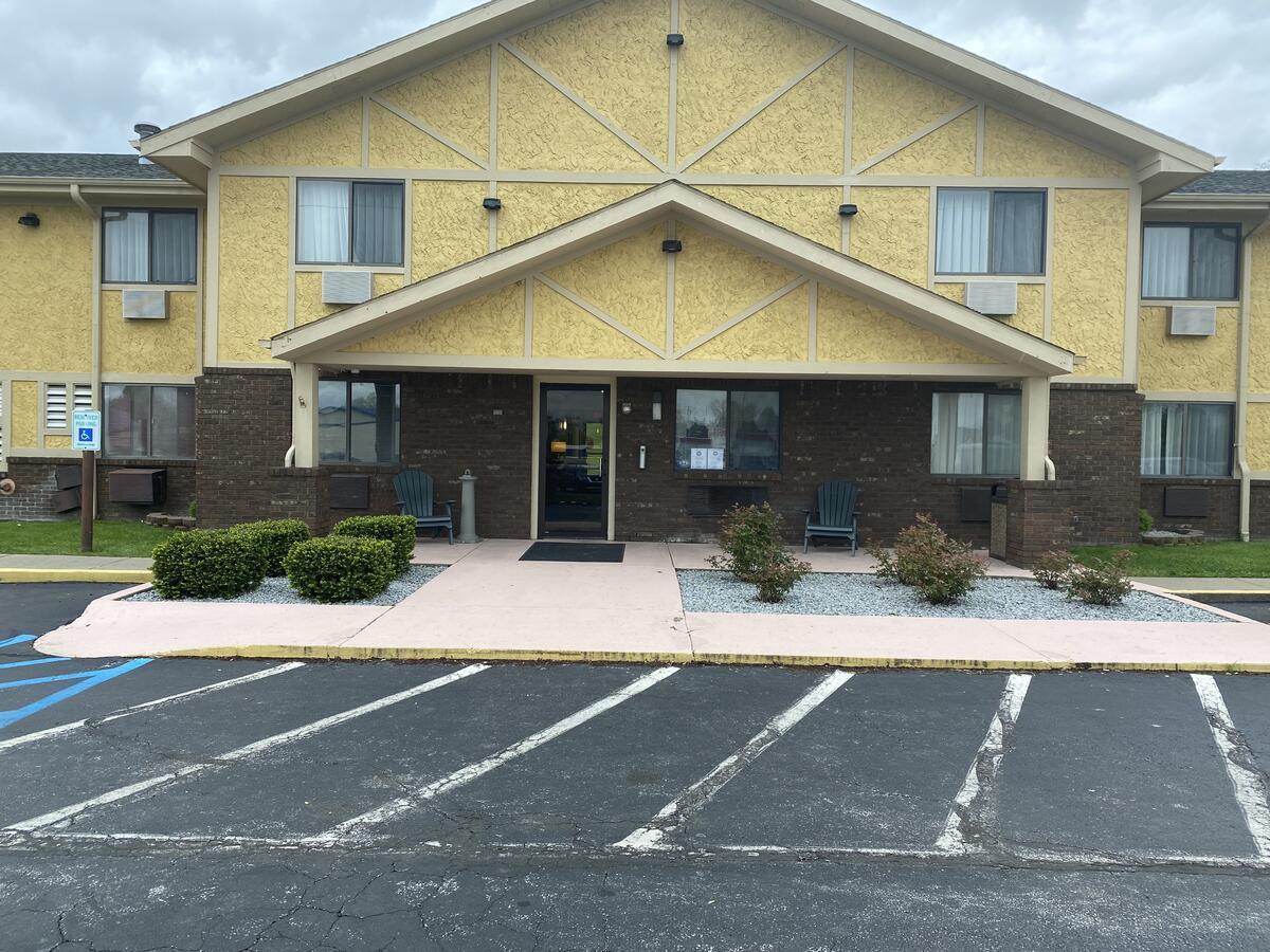 Super 8 By Wyndham Maysville Ky מראה חיצוני תמונה